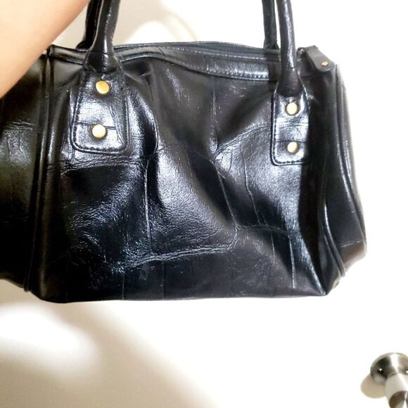 Tommy Hilfiger Black Monogram Bag - Picture 3 of 15